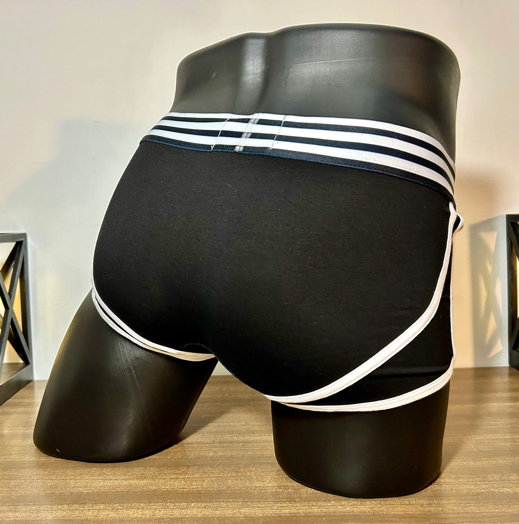 Black & White Trunks